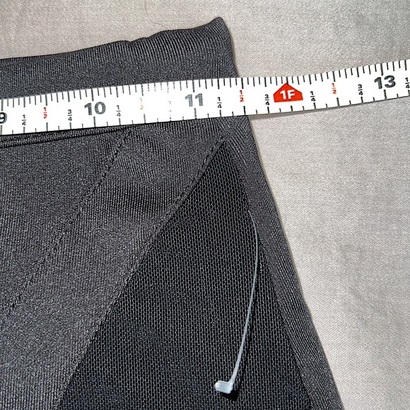 NWOT Tobi Mesh Cut-Out Mini Skirt - Picture 7 of 9